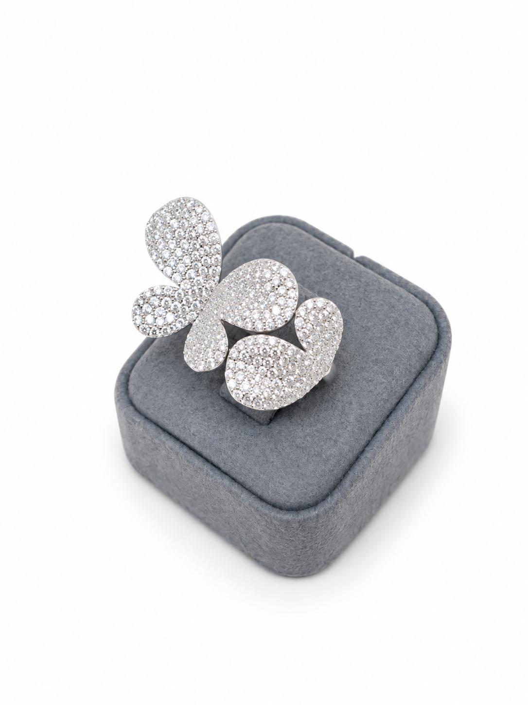 Pavé Butterfly Yüzük